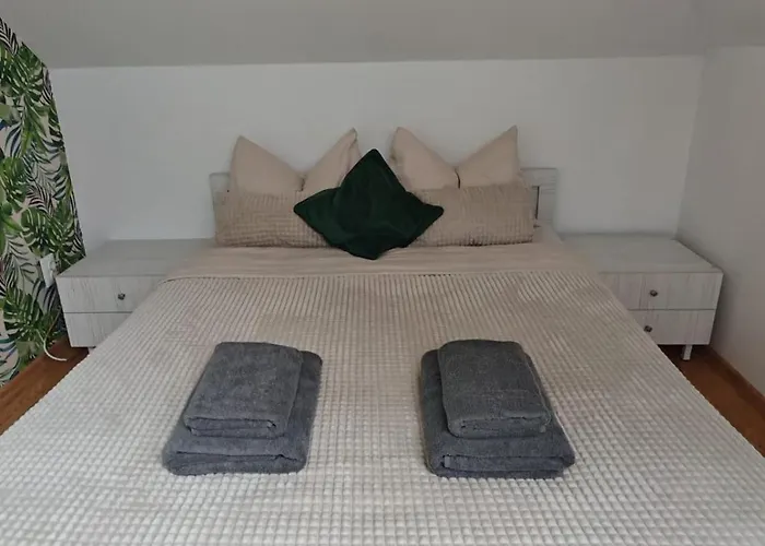 Cucu Bed & Breakfast